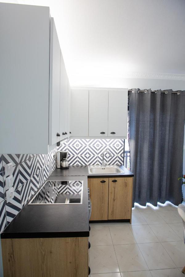 Casa In Centro Apartment นาฟปาคตอส ภายนอก รูปภาพ
